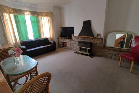 2 bedroom house share to rent, The Avenue, Consett DH8