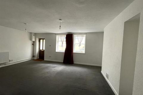 2 bedroom flat to rent, Devonshire Place, Brighton