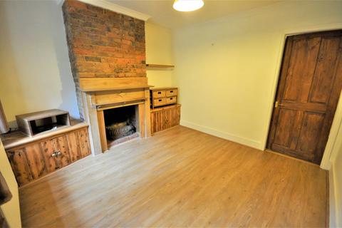 2 bedroom end of terrace house to rent, Eashing Lane, Godalming, Surrey, GU7