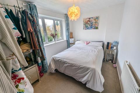 43 Berneshaw Close, Corby, NN18 8EJ