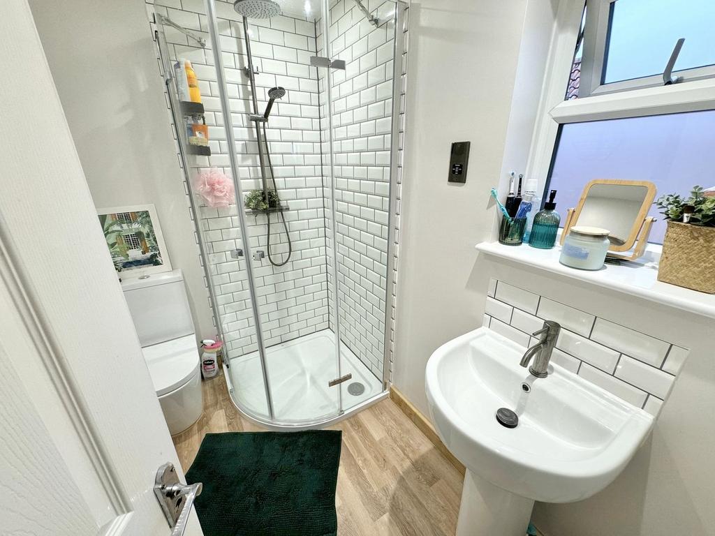 En Suite 2