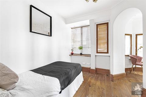 3 bedroom apartment to rent, Cockspur Street, London, SW1Y