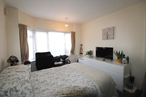 1 bedroom ground floor flat to rent, Princess Road, Poole BH12