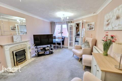 1 bedroom flat for sale, King Georges Close, Rayleigh