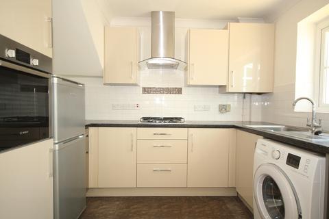 2 bedroom terraced house for sale, Knaphill, Woking GU21