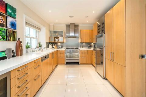 4 bedroom house to rent, Richardsons Mews, London W1T