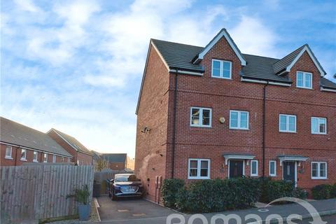 3 bedroom semi-detached house for sale, Piggott Road, Shinfield, Reading