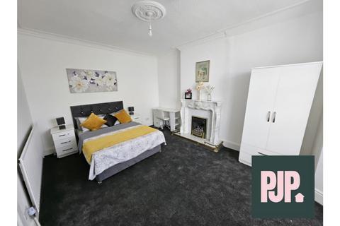 6 bedroom house to rent, Whitehall Road, Bristol BS5