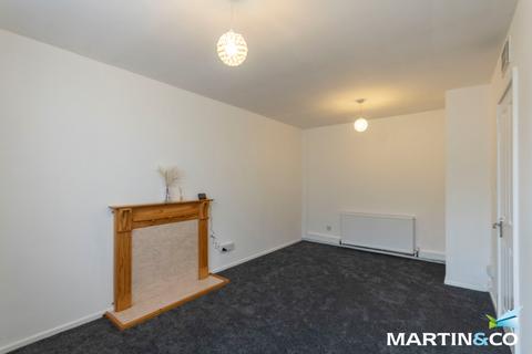 3 bedroom terraced house to rent, Wisley Way, Quinton, B32