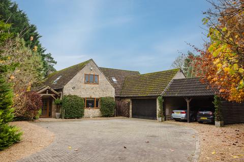 5 bedroom detached house for sale, Grange Lane, Warminster