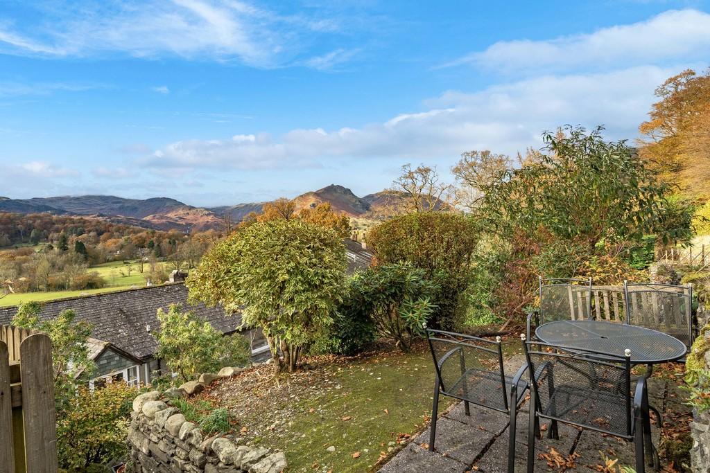 Patio Garden and Stunning Fell Views