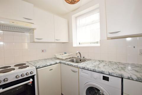 1 bedroom flat to rent, Lyon Street West, Bognor Regis, PO21