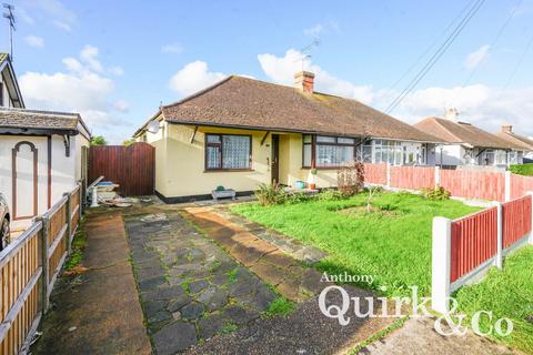 3 bedroom bungalow for sale, Craven Avenue, Canvey Island, SS8