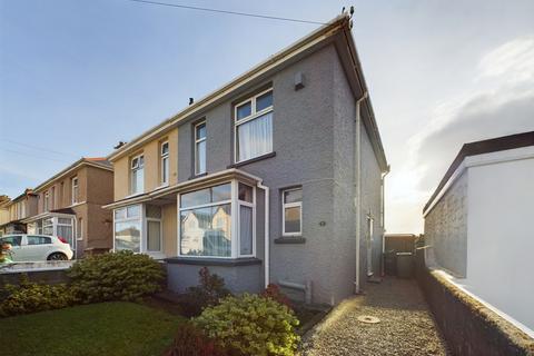 3 bedroom semi-detached house to rent, Plaistow Crescent, Plymouth PL5