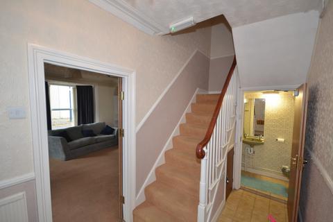 4 bedroom end of terrace house for sale, Queen Square, Aberystwyth