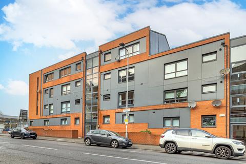 2 bedroom apartment for sale, Clarkston Road, Muirend, Glasgow