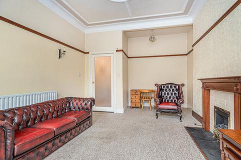 1 bedroom apartment for sale, Camphill Avenue, Shawlands, Glasgow