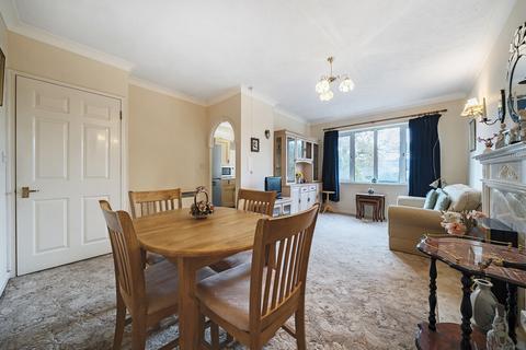 2 bedroom flat for sale, Lansdown Road, Sidcup DA14