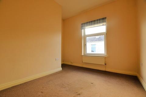 2 bedroom property to rent, St. Huberts Street, Great Harwood, BB6