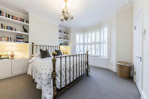 5 bedroom house to rent, Wolseley Gardens, London W4