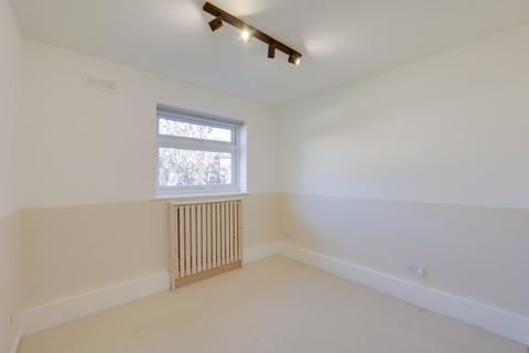 1 bedroom flat for sale, Dacres Road, Forest Hill, London, SE23