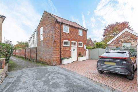 2 bedroom barn conversion for sale, Hingham