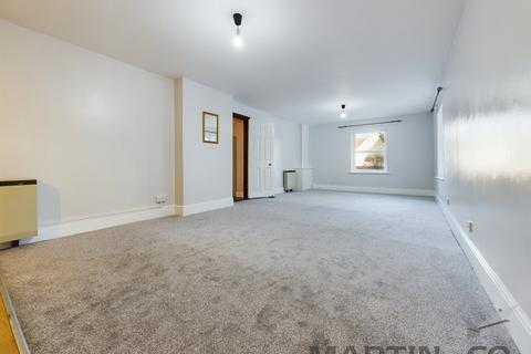 2 bedroom flat for sale, Lawrence Road, Southsea