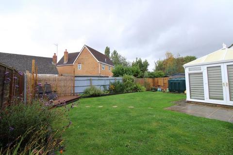 3 bedroom detached bungalow to rent, Foxglove Walk, Wiggenhall St. Germans, King's Lynn