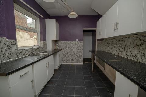 2 bedroom ground floor flat for sale, Dean Road, South Shields NE33