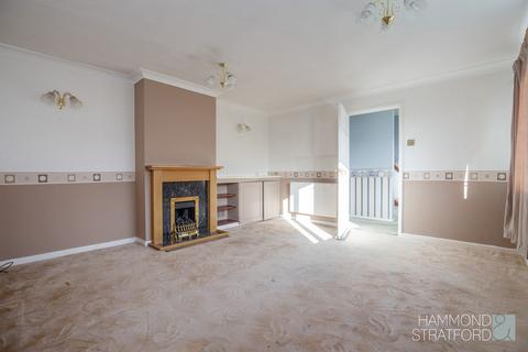 3 bedroom semi-detached house for sale, Halford Road, Attleborough