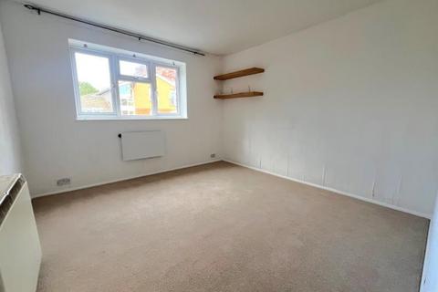 1 bedroom flat to rent, Epsom Road, Guildford GU1