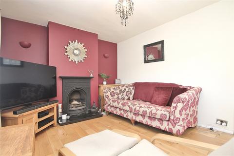 13 Connaught Road, Brookwood, Woking, GU24 0ES