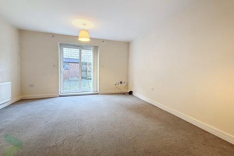 3 bedroom townhouse for sale, Burton Close, Darwen