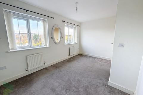 3 bedroom townhouse for sale, Burton Close, Darwen