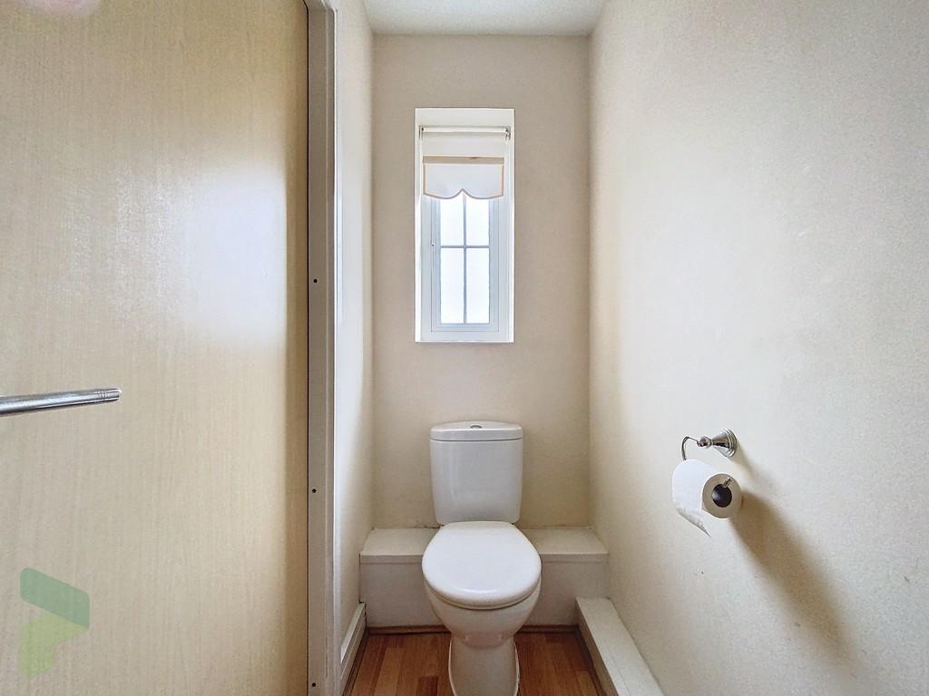 Two Piece Cloakroom