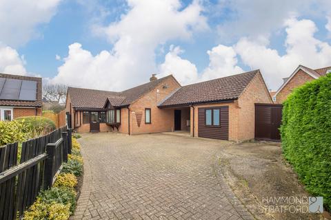 3 bedroom detached bungalow for sale, Buckingham Drive, Hethersett