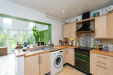 3 bedroom end of terrace house for sale, Oakdene Road, Brockham