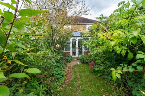 55 Oakdene Road, Brockham, Betchworth, RH3 7JU