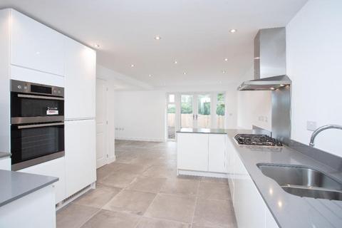 5 bedroom detached house for sale, The Lewis A at Rose Meadow, Artisan Way CW9