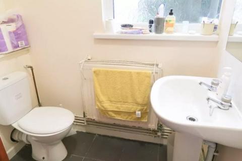 3 bedroom house share to rent, St. Helens Road, Swansea