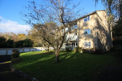 2 bedroom ground floor flat to rent, Weston Park East, Bath