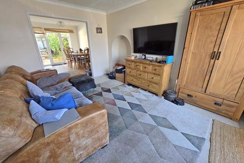 3 bedroom semi-detached house for sale, Roman Way, West Sussex BN42