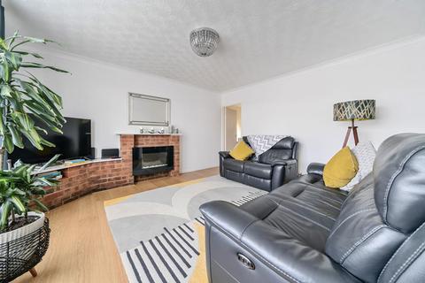 2 bedroom flat for sale, Chesham,  Buckinghamshire,  HP5