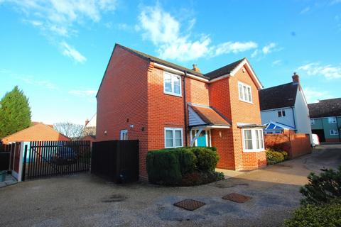 4 bedroom detached house for sale, Kiltie Road, Tiptree