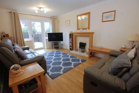 4 bedroom detached house for sale, Kiltie Road, Tiptree