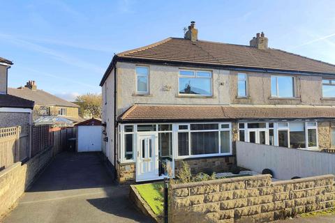 3 bedroom end of terrace house for sale, Greenland Avenue, Queensbury BD13