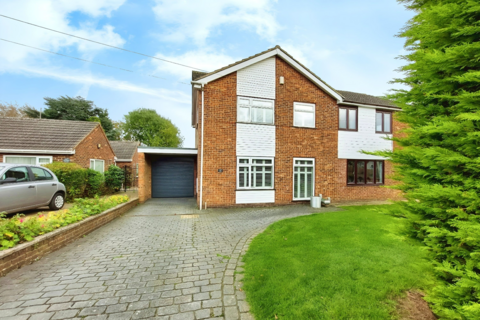 3 bedroom semi-detached house for sale, Tunbury Avenue, Chatham ME5