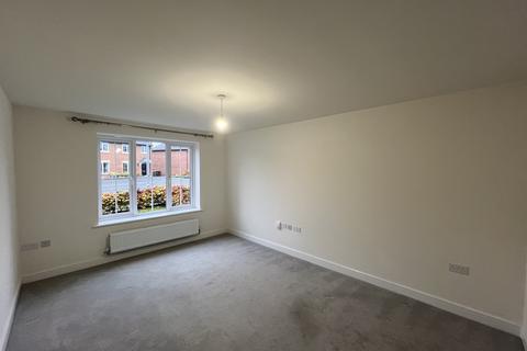 4 bedroom terraced house to rent, Tyneham Way, Preston PR4