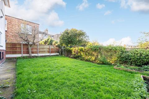 4 bedroom detached house to rent, Waller Road, Telegraph Hill, London, SE14