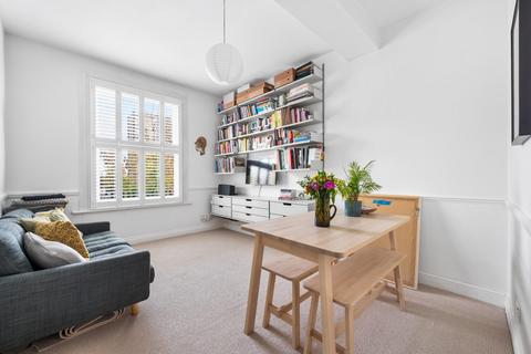 1 bedroom flat for sale, Nightingale Road, London, E5